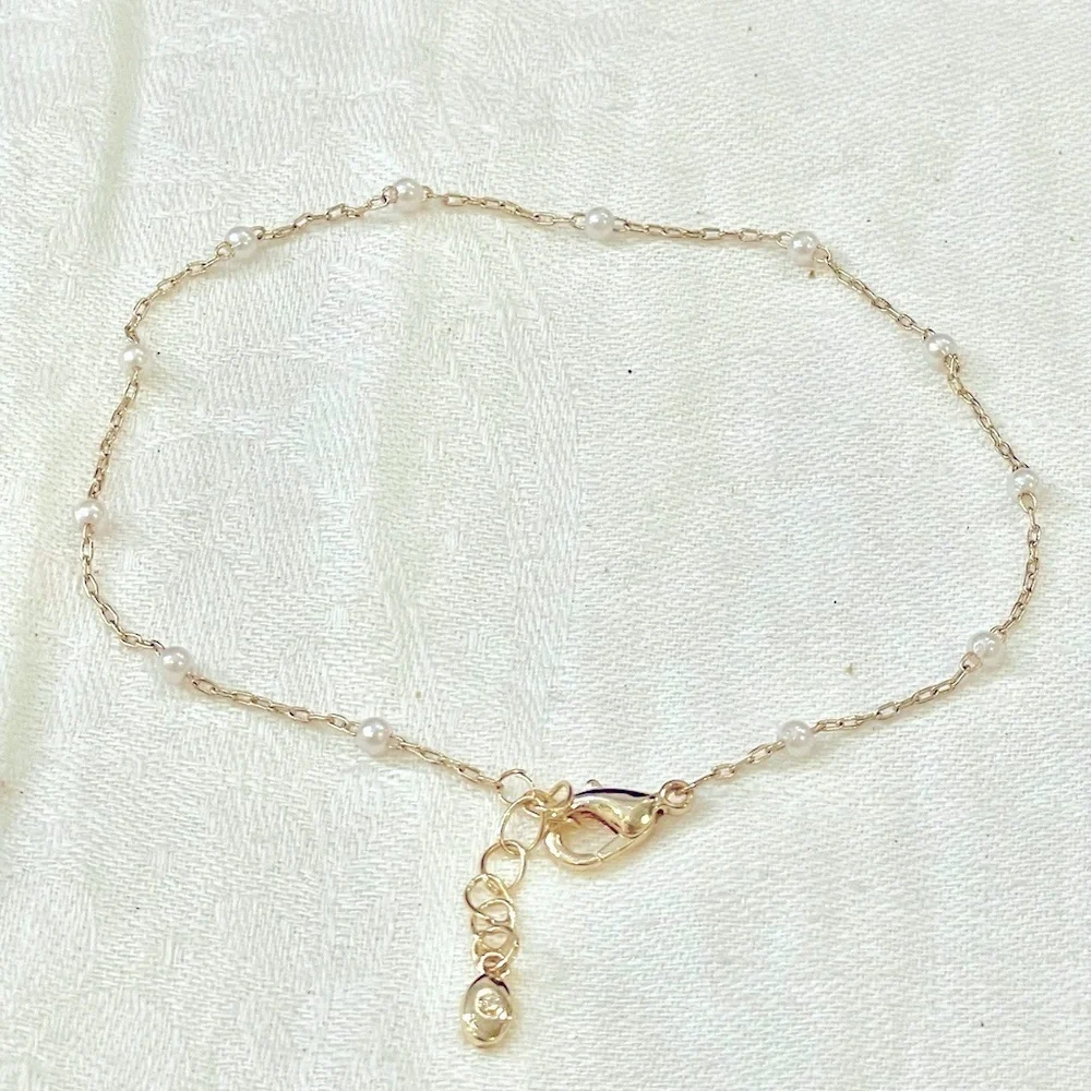 Delicate anklet gold tone faux pearl station dainty adjustable up to 10 inches